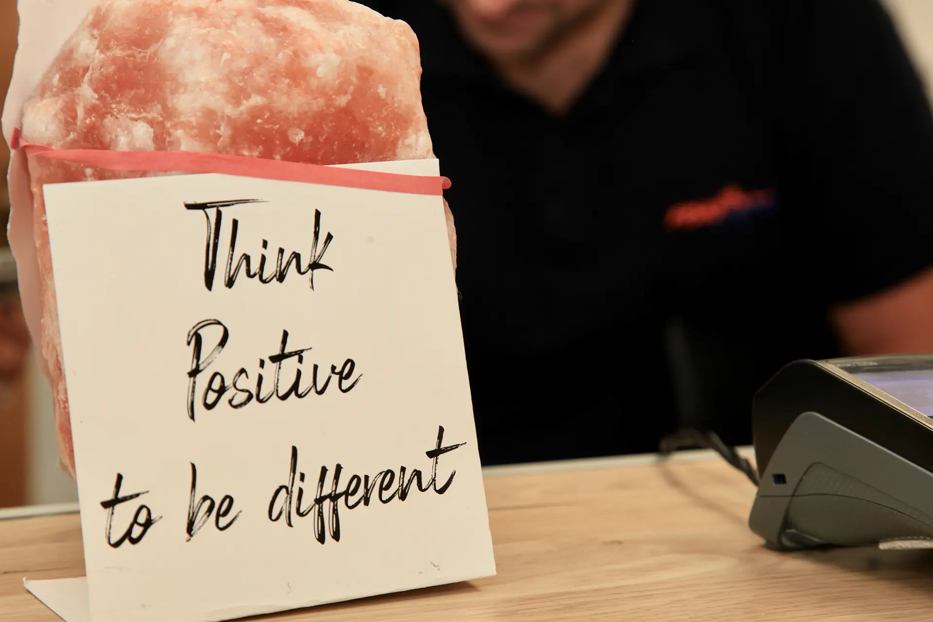 Chi Siamo - Think positive to be different